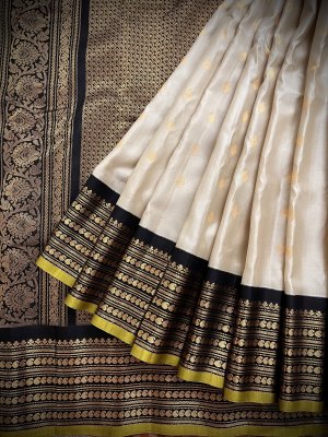 Buy Mustard Sarees for Women by PARAMPARIK TEXTILE Online | Ajio.com