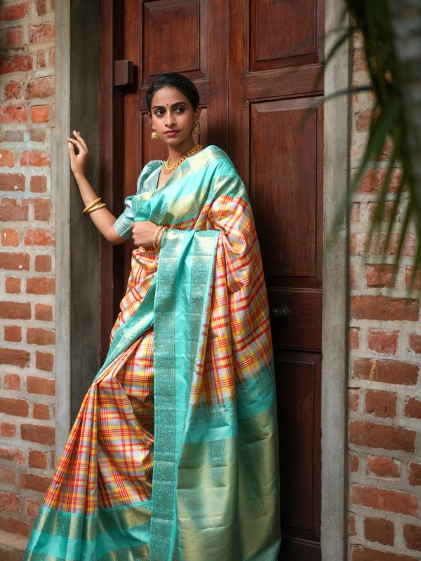 Tulsi Weaves - Bringing You Authentic Handwoven Silks