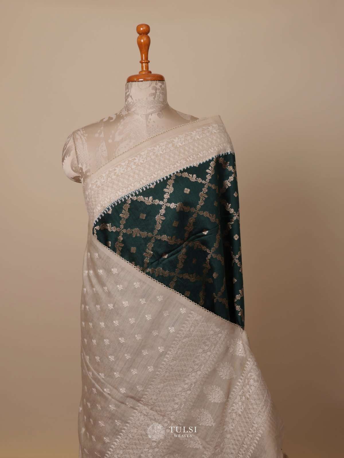 Emerald Green Munga Tussar Silk Saree