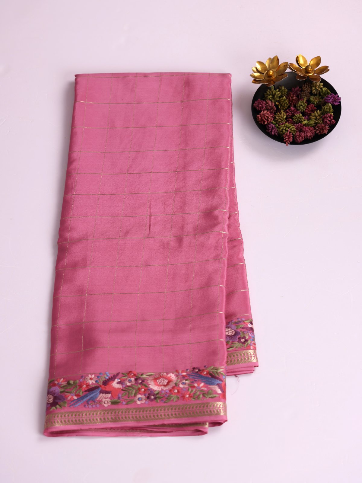 Pink Zari Checked Mysore Silk Saree With Embroidered Border
