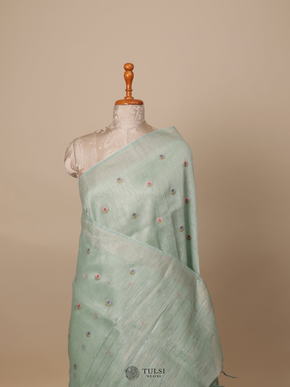 Sea Green Linen Saree With Embroidery 