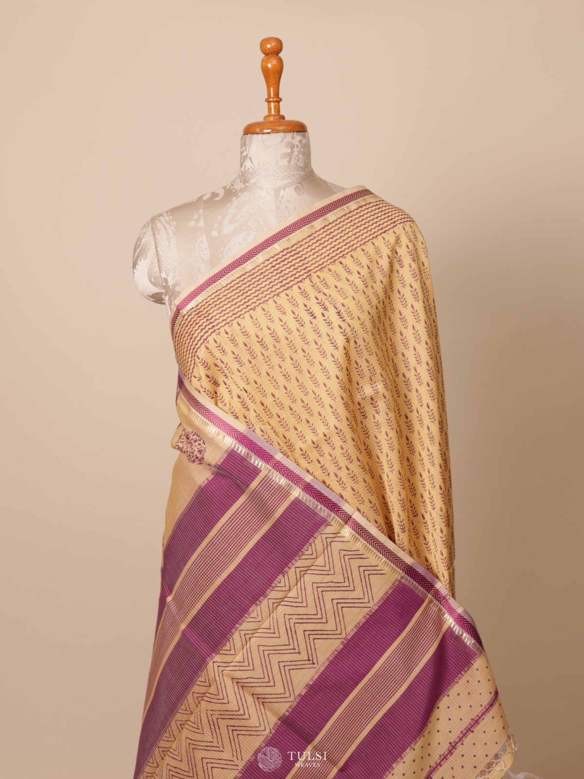 Light Yellow Handblock Printed Maheshwari Cotton Saree