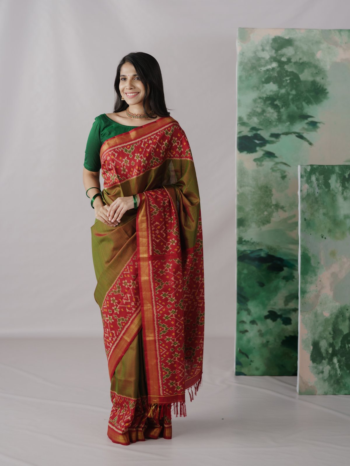 Manthulir Patola Silk Saree with Red Border
