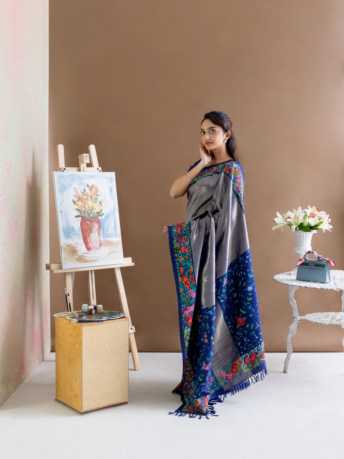 Dark Blue Ettukol Petit Point Kanjeevaram Silk Saree