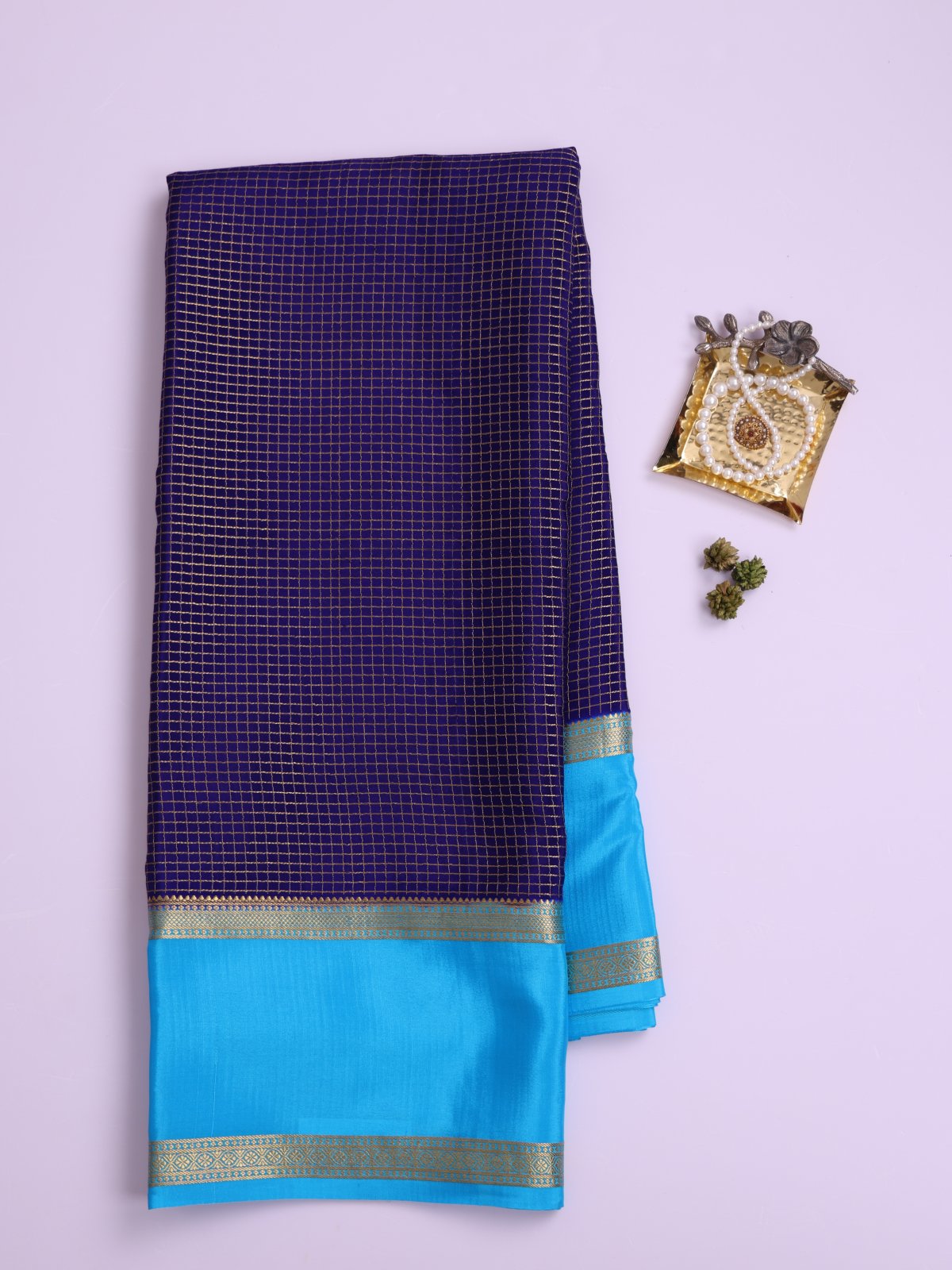 Navy Blue Zari Checked Saree With Anandha Blue Border