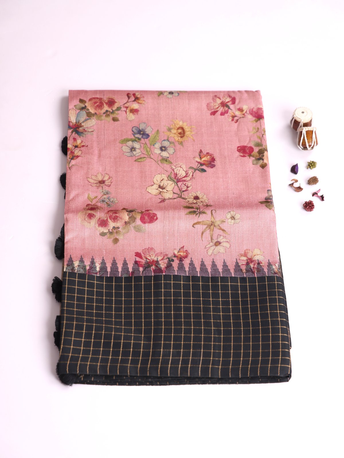 Dusty Pink Printed Tussar Silk Saree With Black Zari Checked Border