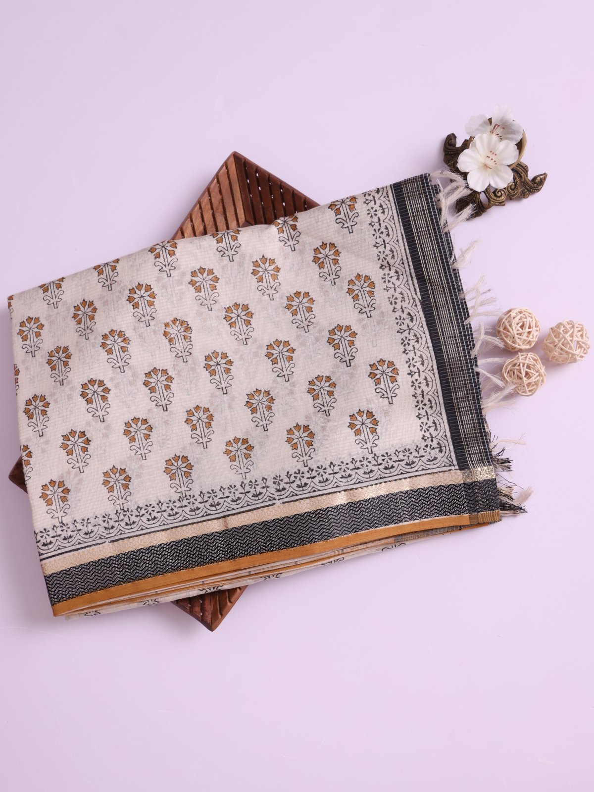 Off White Maheswari Cotton Saree 