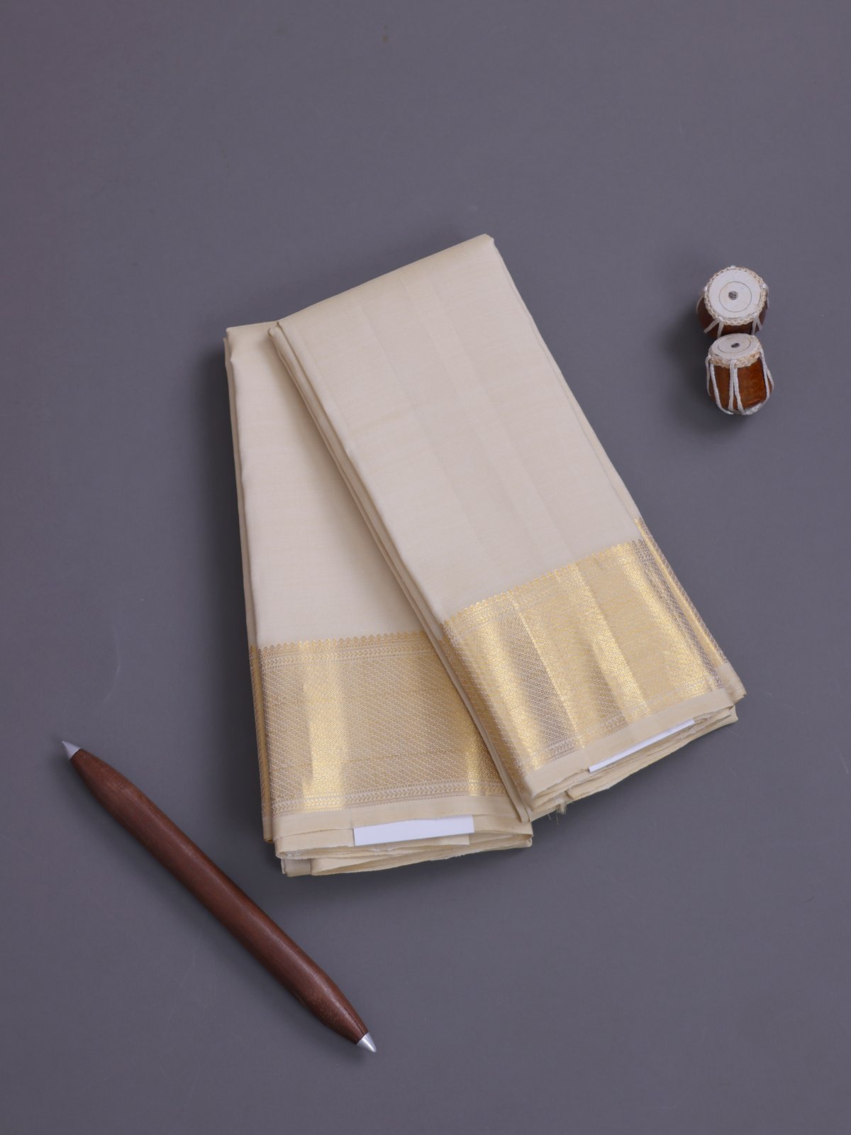 Beige Silk Dhoti And Vasthram With Zari Border