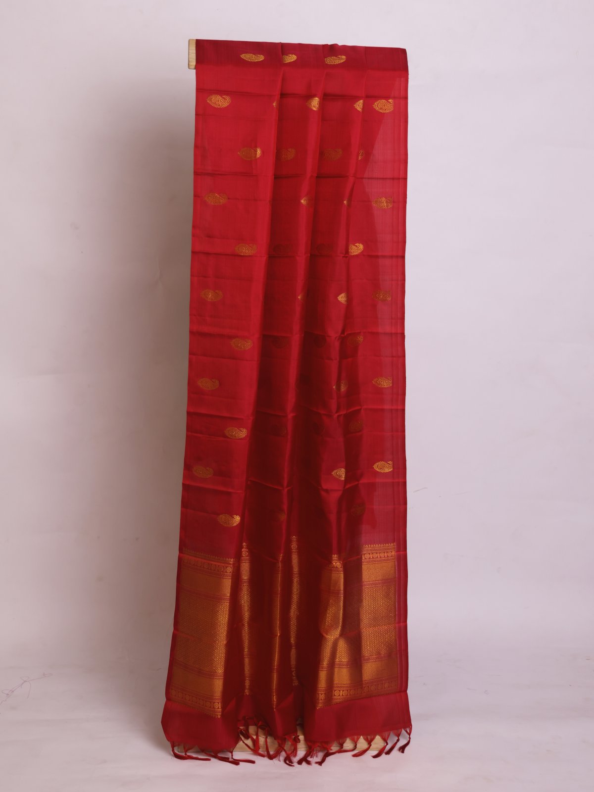 Crimson Red Kanjeevaram Silk Dupatta