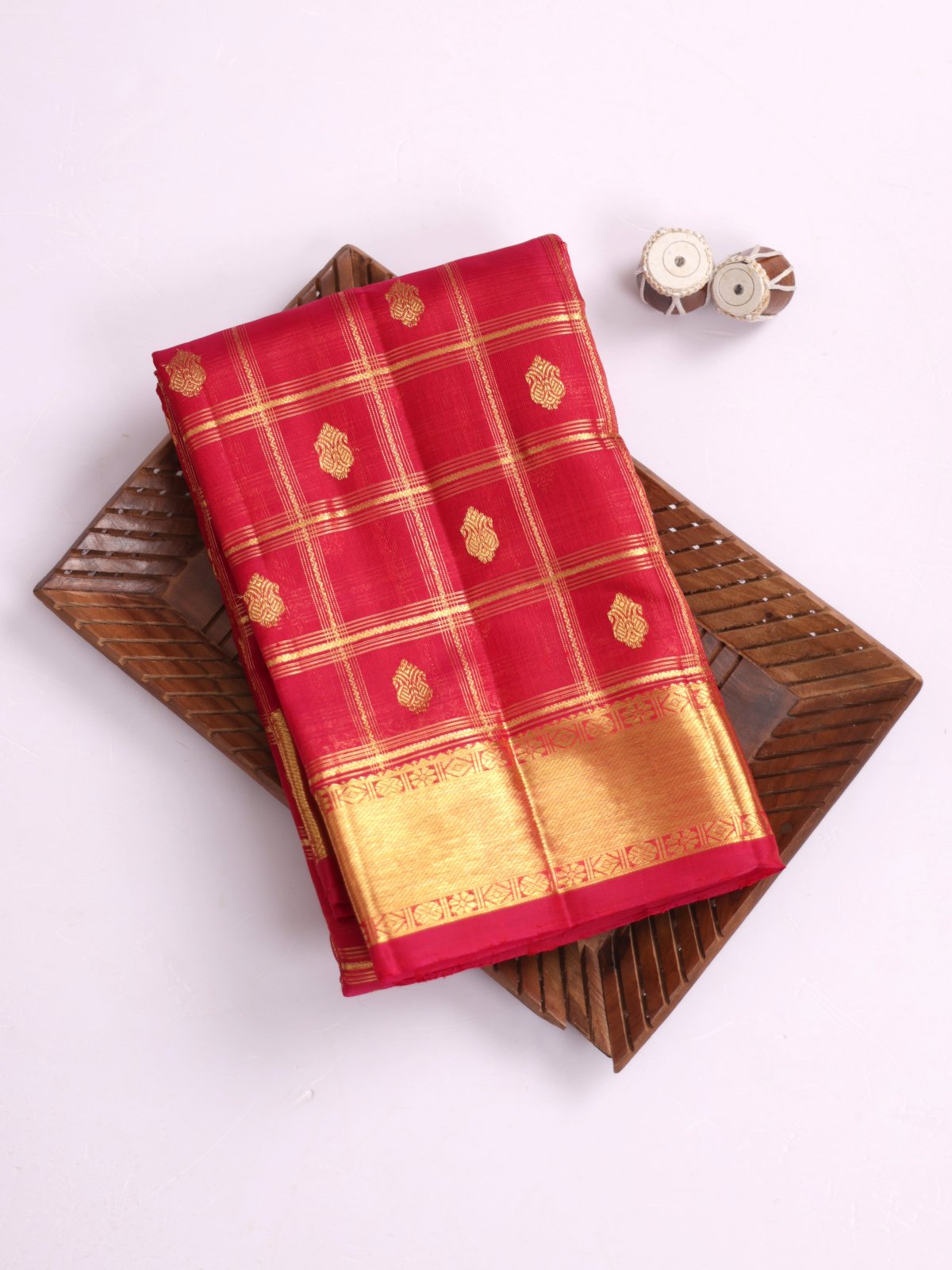 Pinkish Red Zari Checked Kanjeevaram Organza Silk Saree With Zari Border