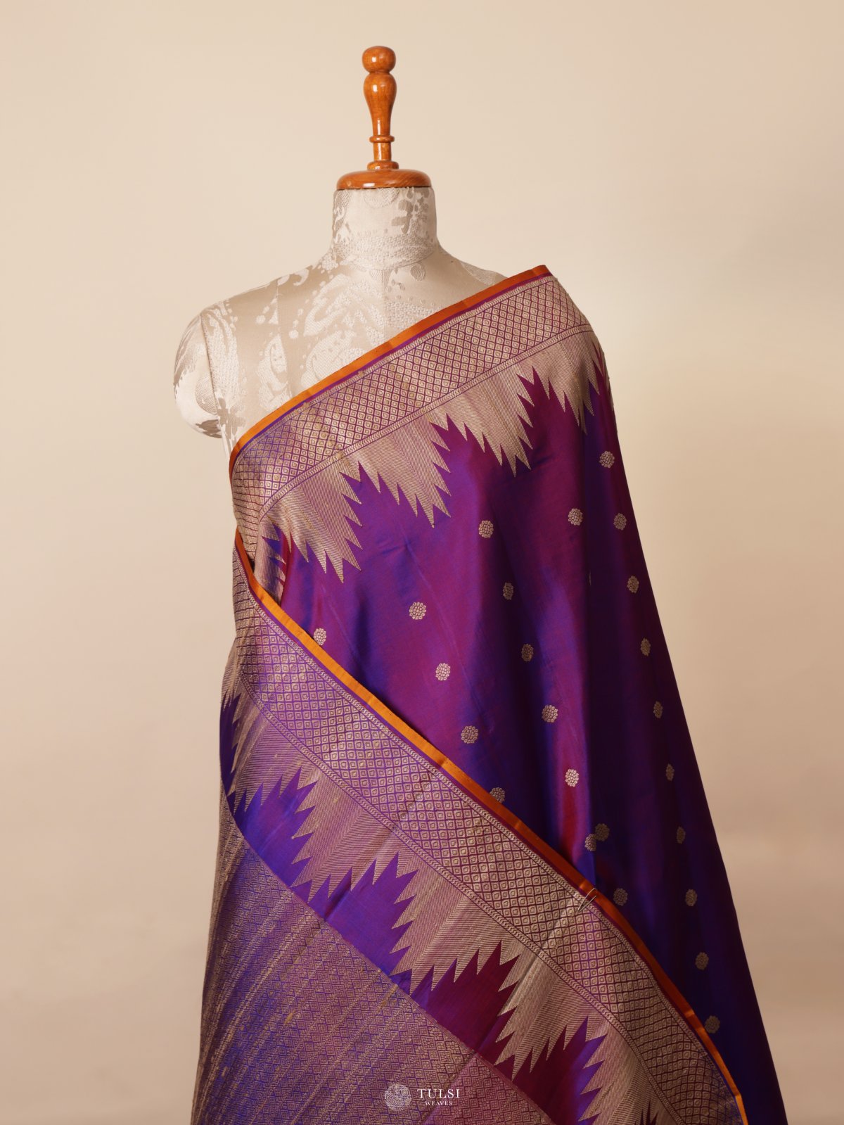 Violet Gadwal Silk Saree 
