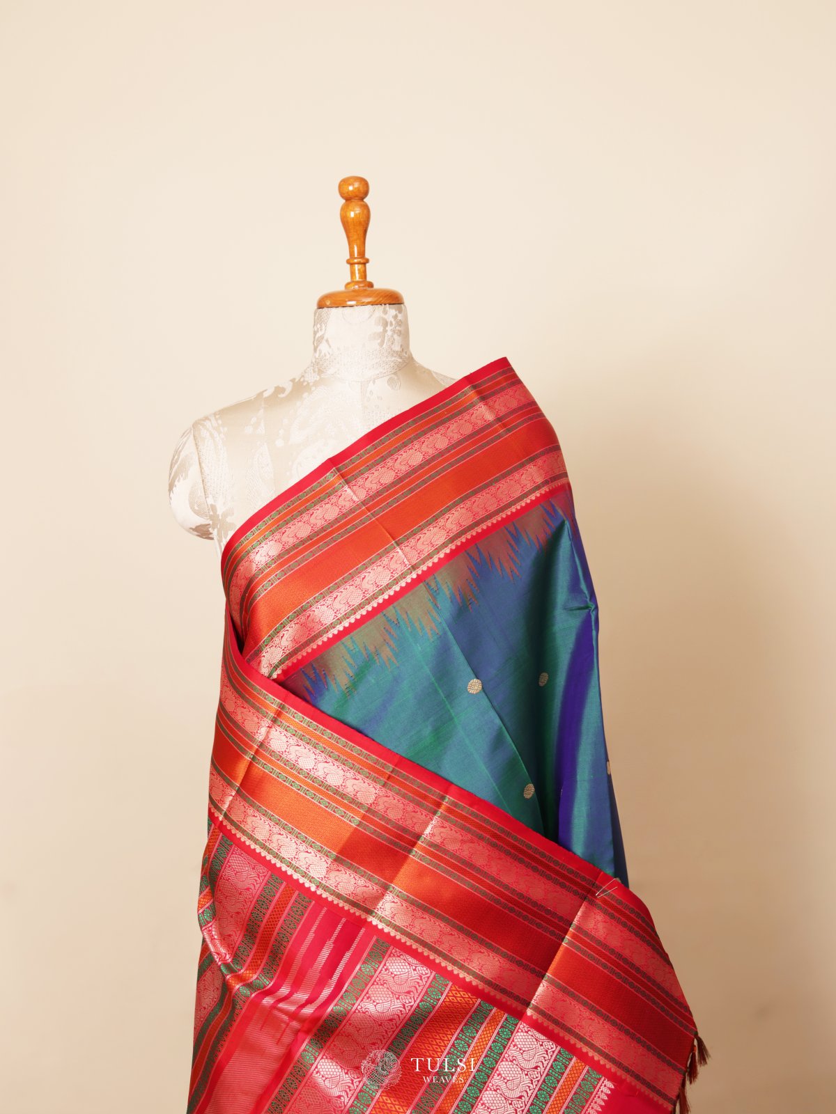 Peacock Blue Kanjeevaram Pattu Pett Silk Saree