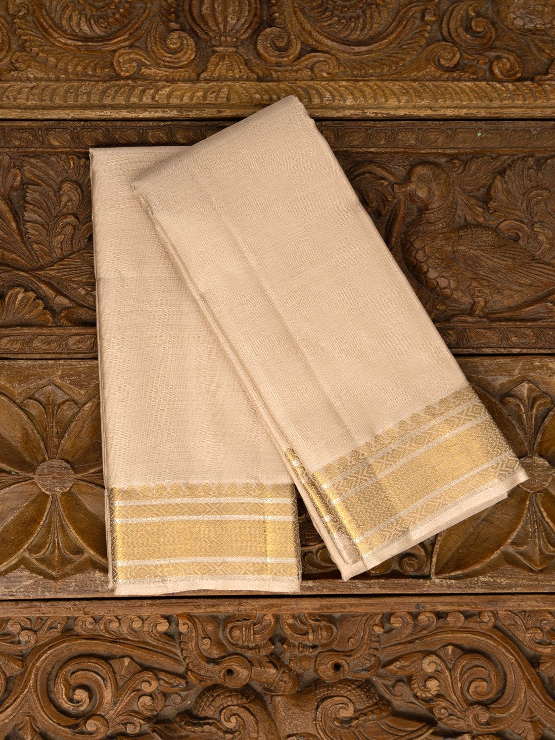 Beige Silk Dhoti and Vasthram With Gold Self Zari Border