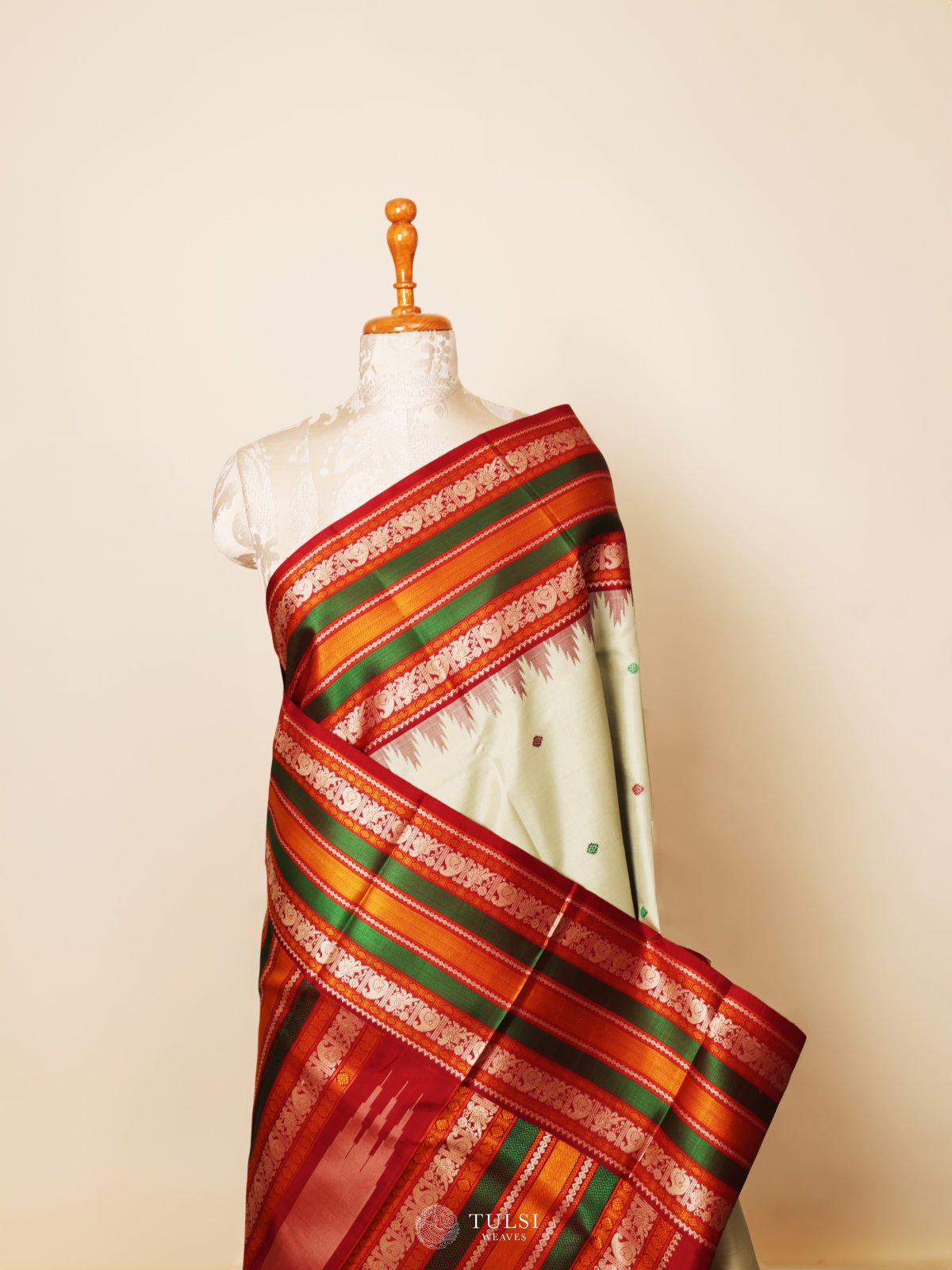 Greenish White Kanjeevaram Pattu Pett Silk Saree