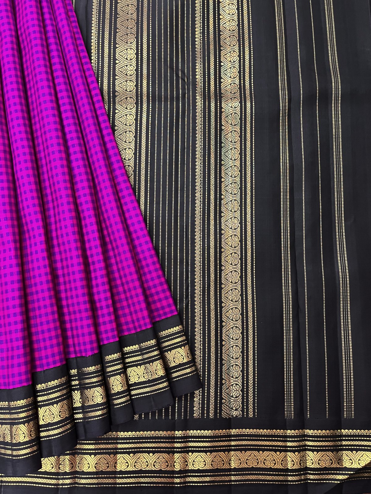 Yellow Checked Kanjeevaram Silk Saree With Dark Green Border