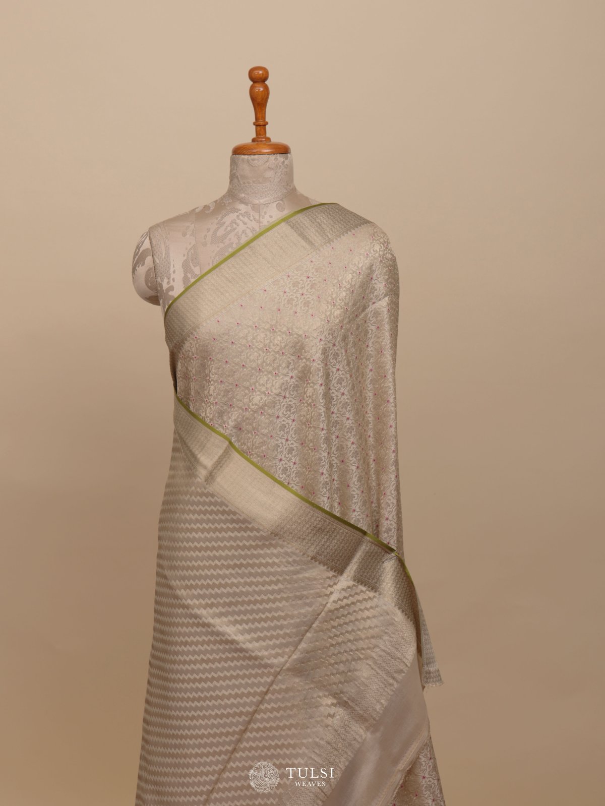 White Banaras Crepe Silk Saree