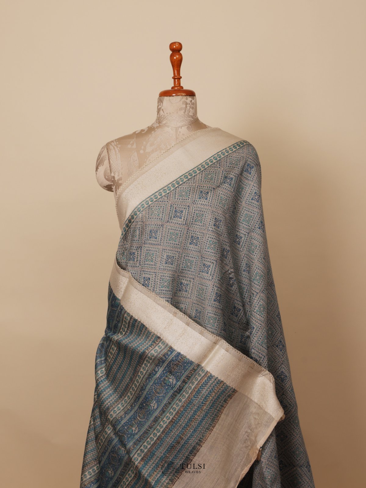 Grey Munga Tussar Silk Saree