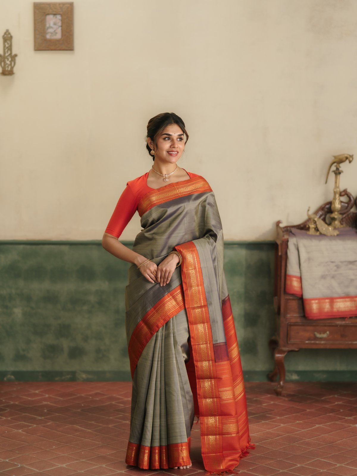 Vintage 118 - Purplish Grey Kanjeevaram Silk Saree With Orange And Red Checked Border