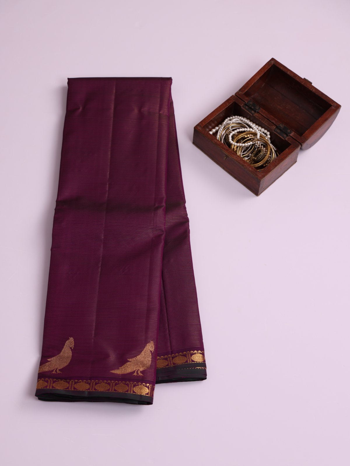 Dark Purple Vaira Oosi Kanjeevaram Silk Saree