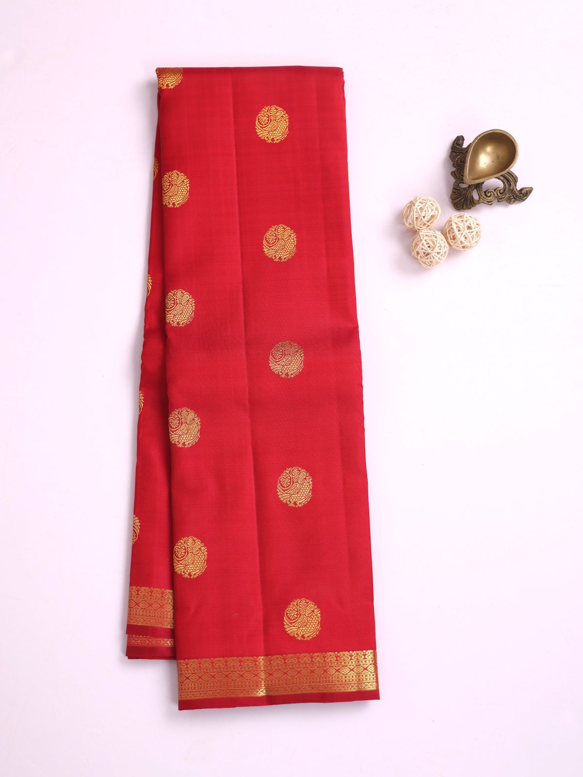 Red Kanjeevarm Silk Saree With Zari Border 