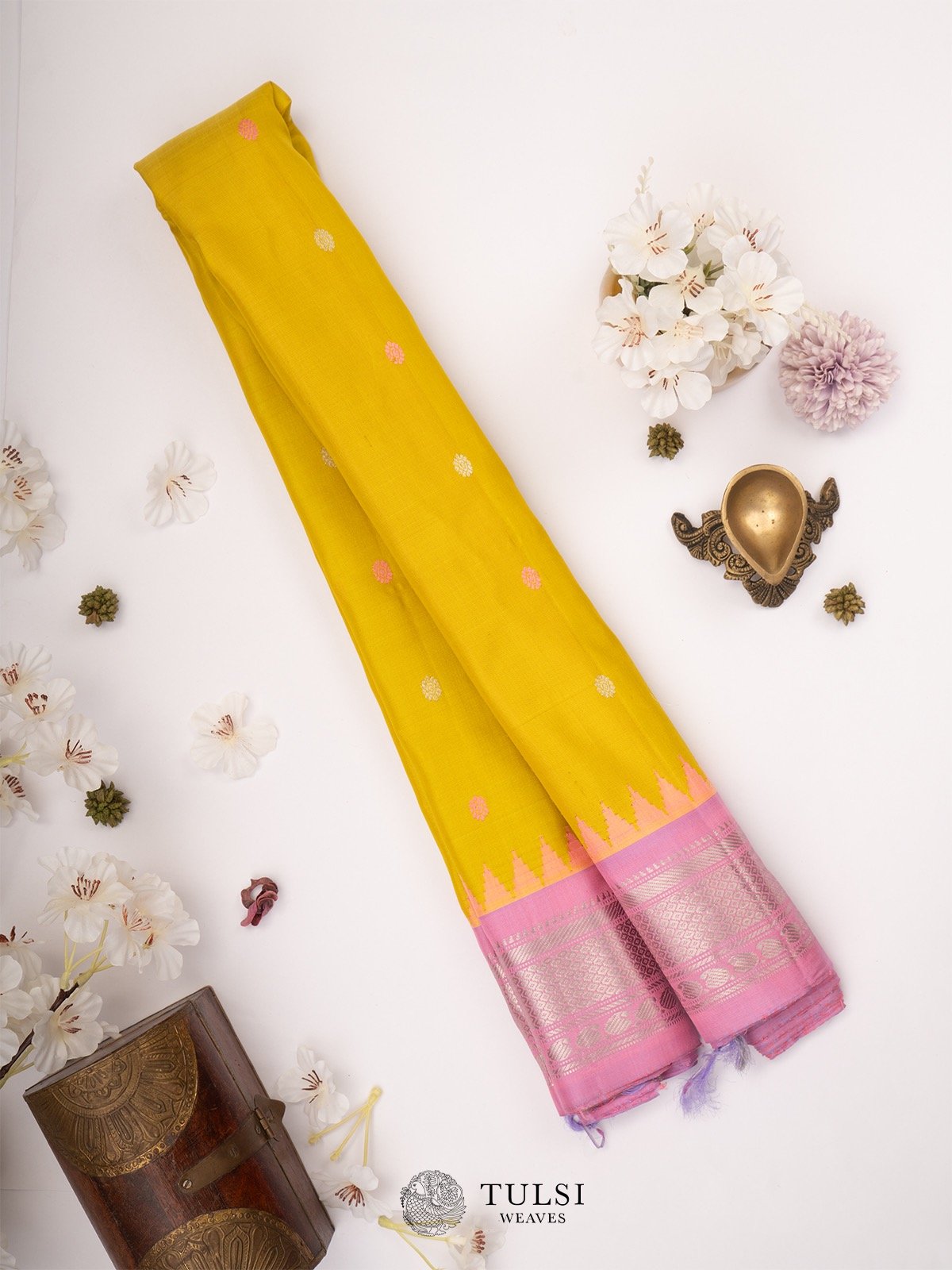 Greenish Yellow Gadwal Silk Saree