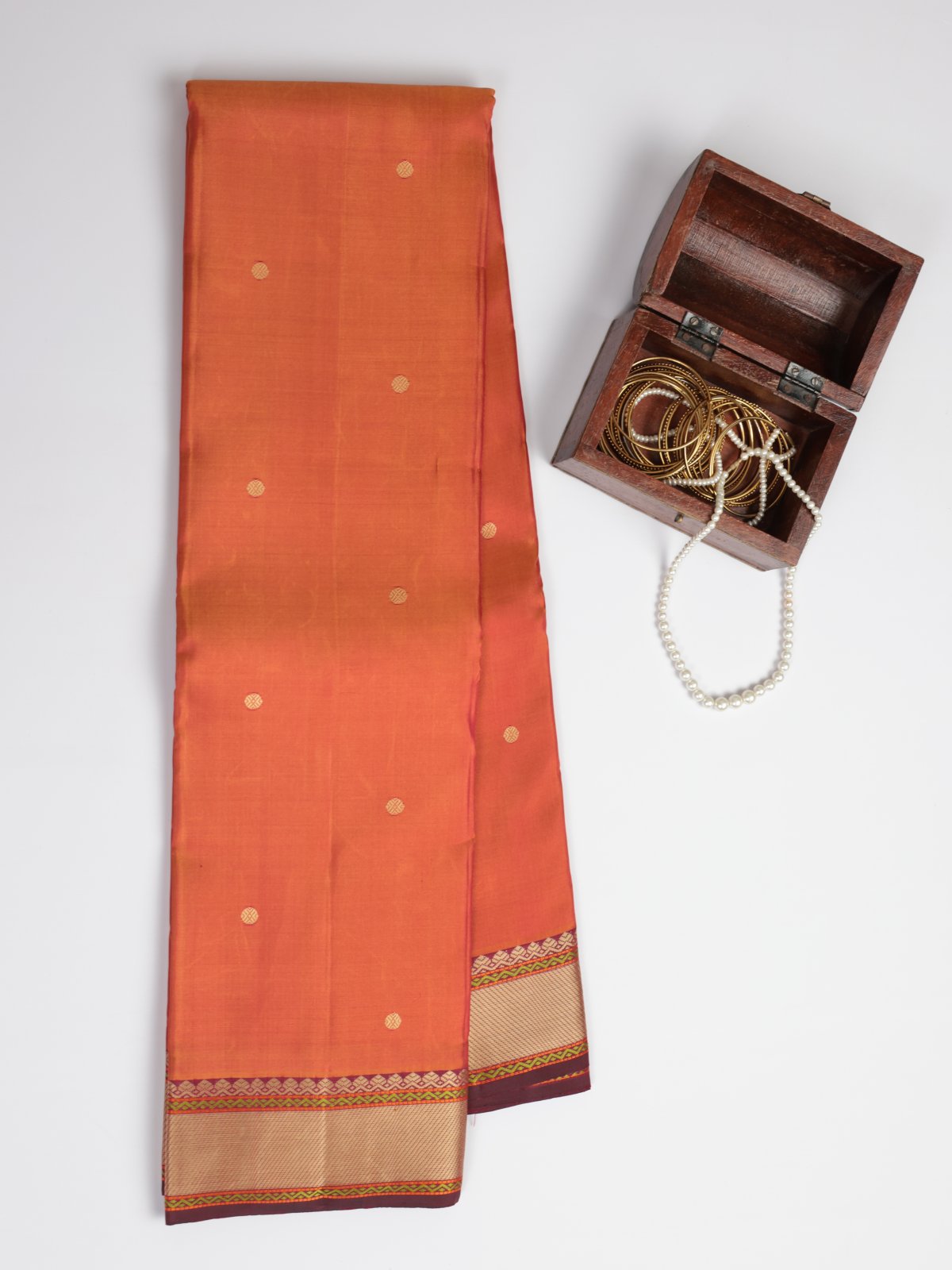 Pinkish Rust Kanjeevaram Pattu Pettu Silk Saree