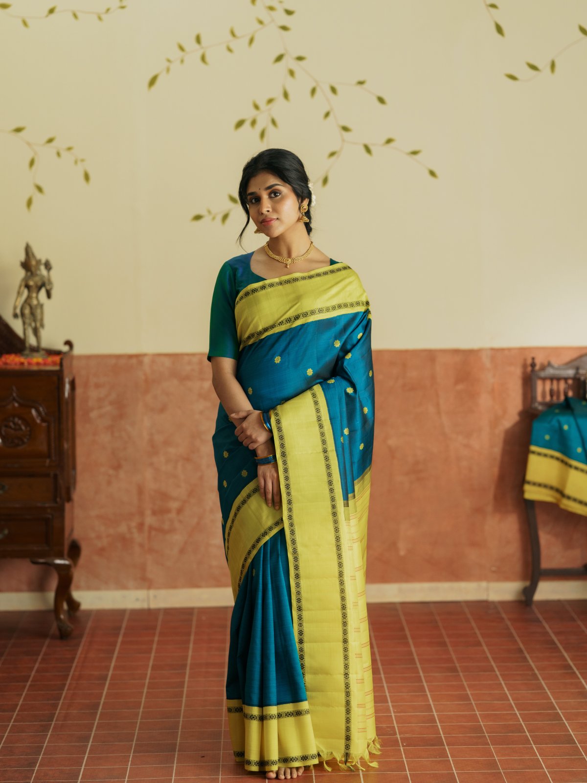 Vintage 79 - Teal Blue No Zari Kanjeevaram Silk Saree With Neon Yellow Border