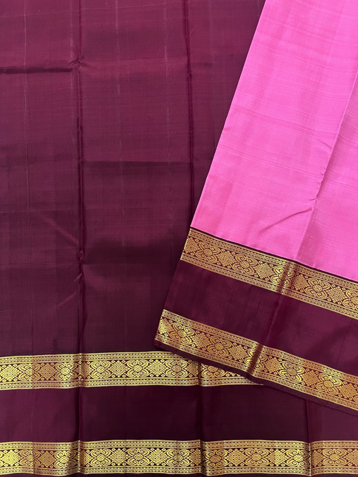 Lavender Kanjeevaram Silk Saree with Dark Purple Border - Tulsi Weaves