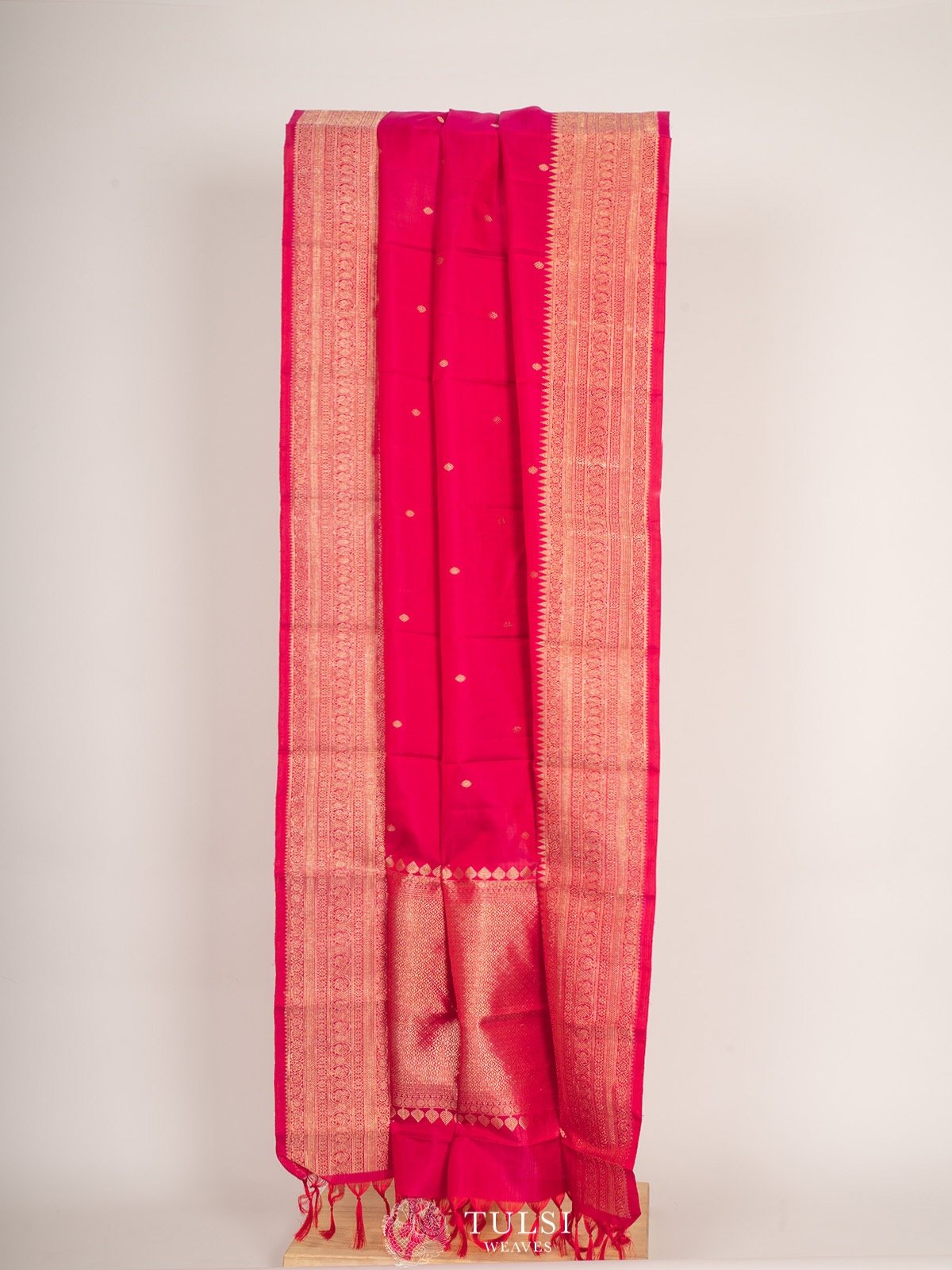 Reddish Pink Kanchipuram Silk Dupatta with Banarasi border