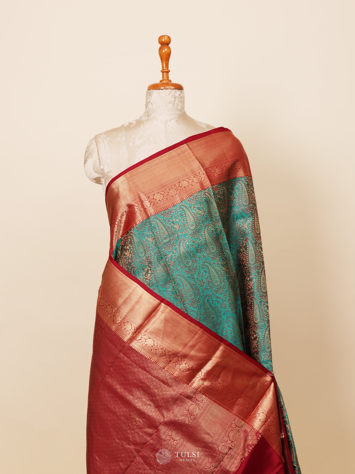 Teal Green Tanchoi Silk Saree