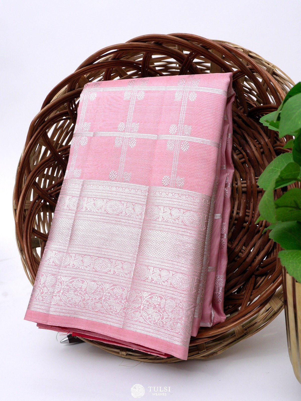 Baby Pink Checked Kanjeevaram Silk Saree