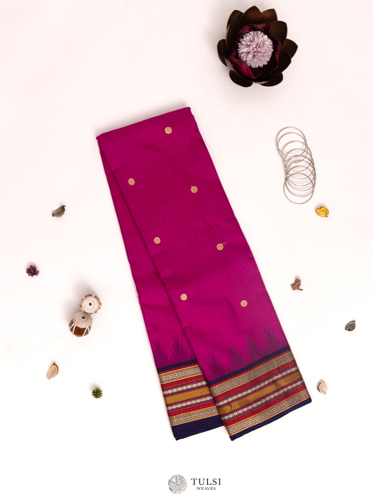 Magenta Kanjeevaram Pattu Pett Silk Saree