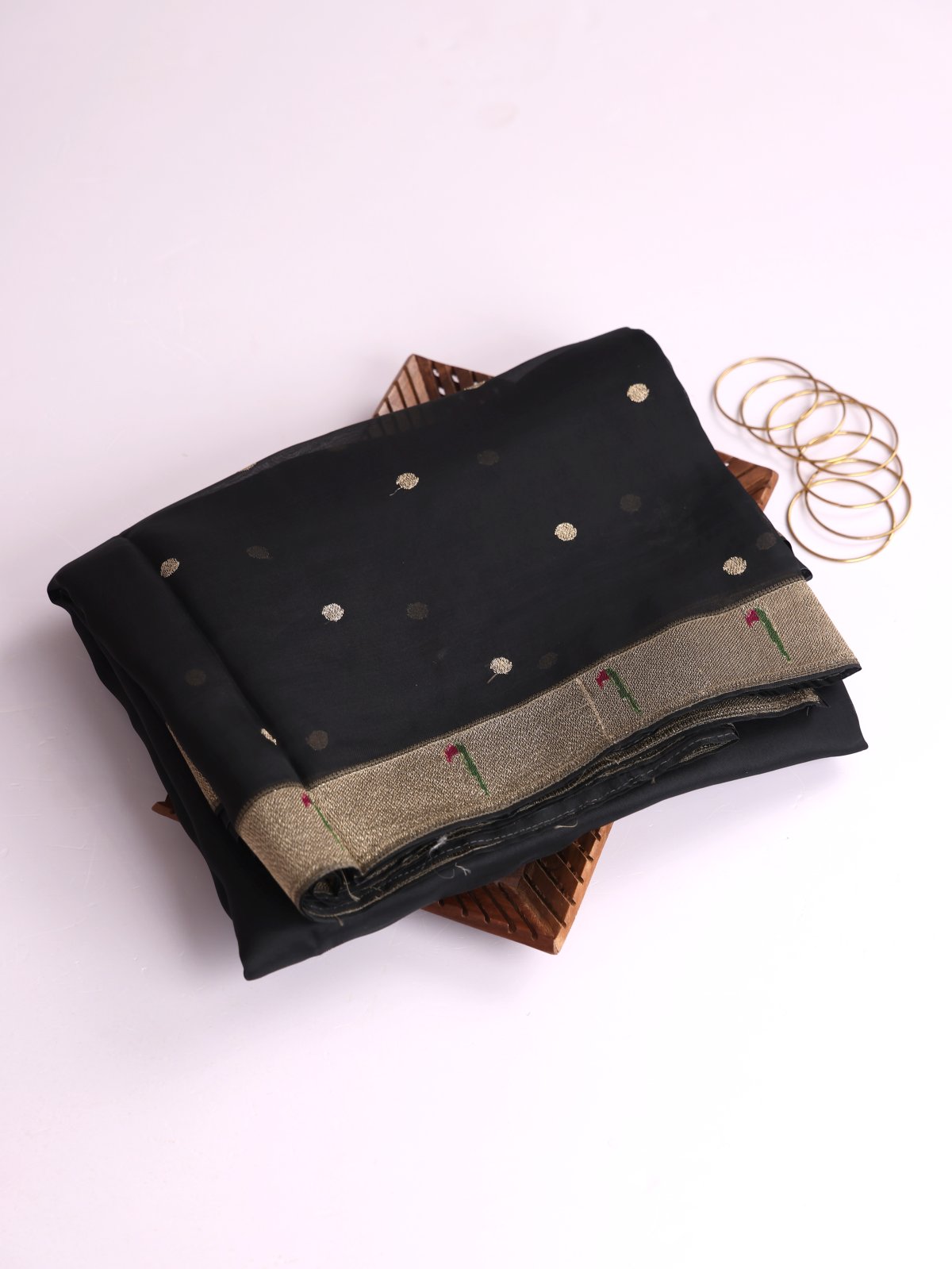Black Organza Saree With Paithani Embroidery