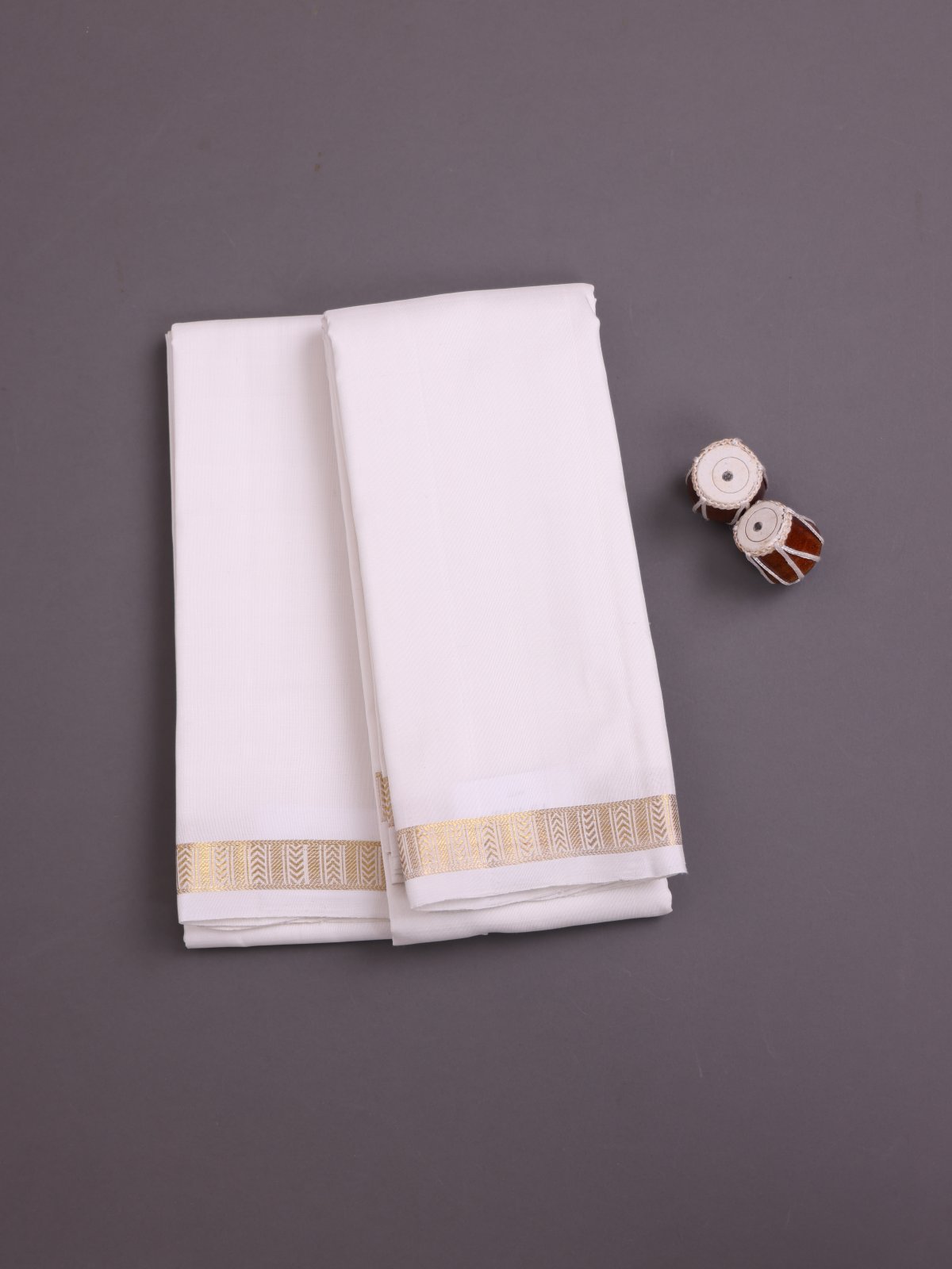 Off-White Silk Dhoti And Vasthram with Zari Border
