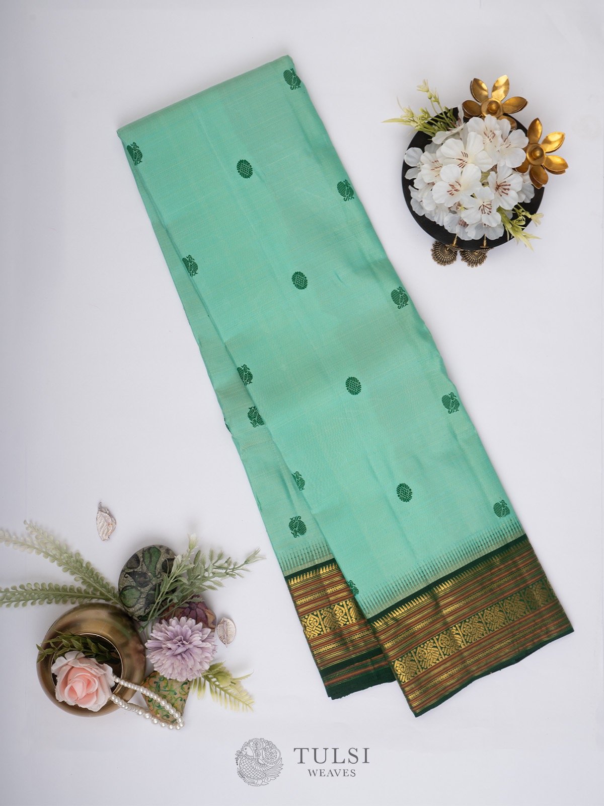  Light Green Kanchipuram Silk Saree with Dark Green Border