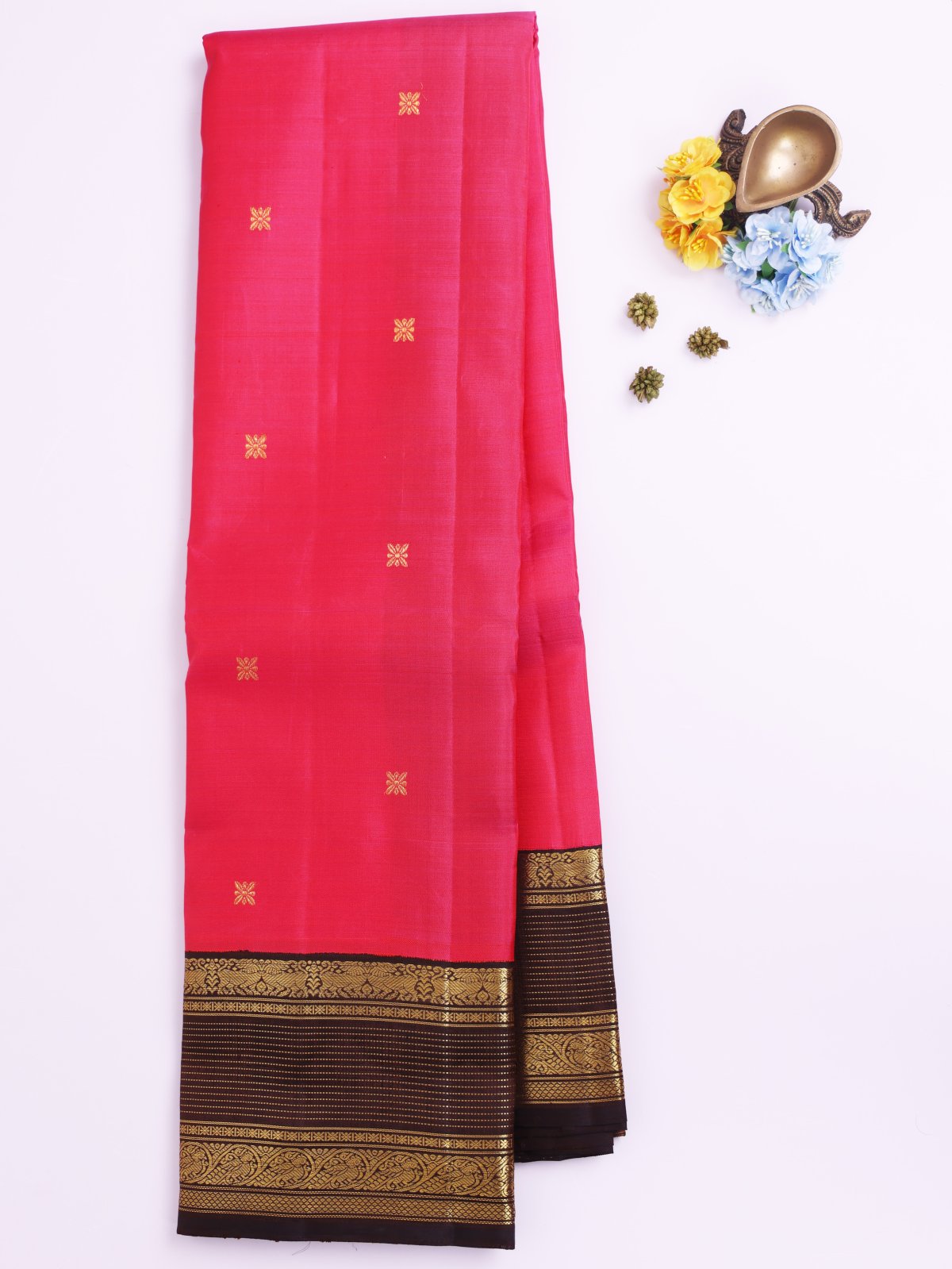Orangish Pink Kanjeevaram Silk Saree With Brown Border 