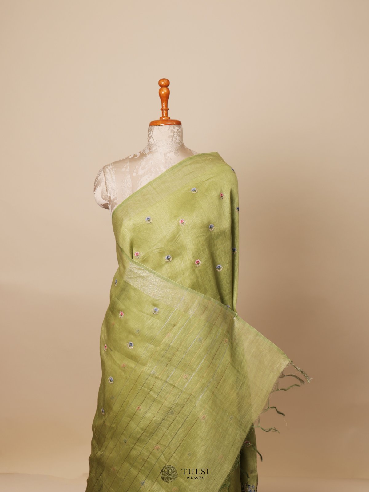 Green Linen Saree With Embroidery