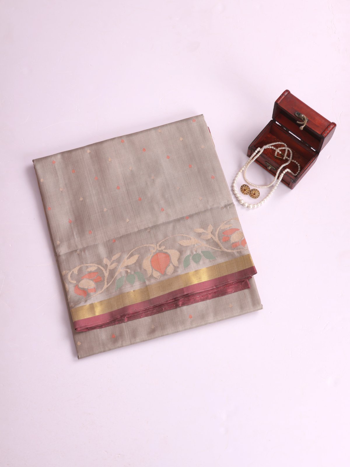 Grey Uppada Silk Saree 