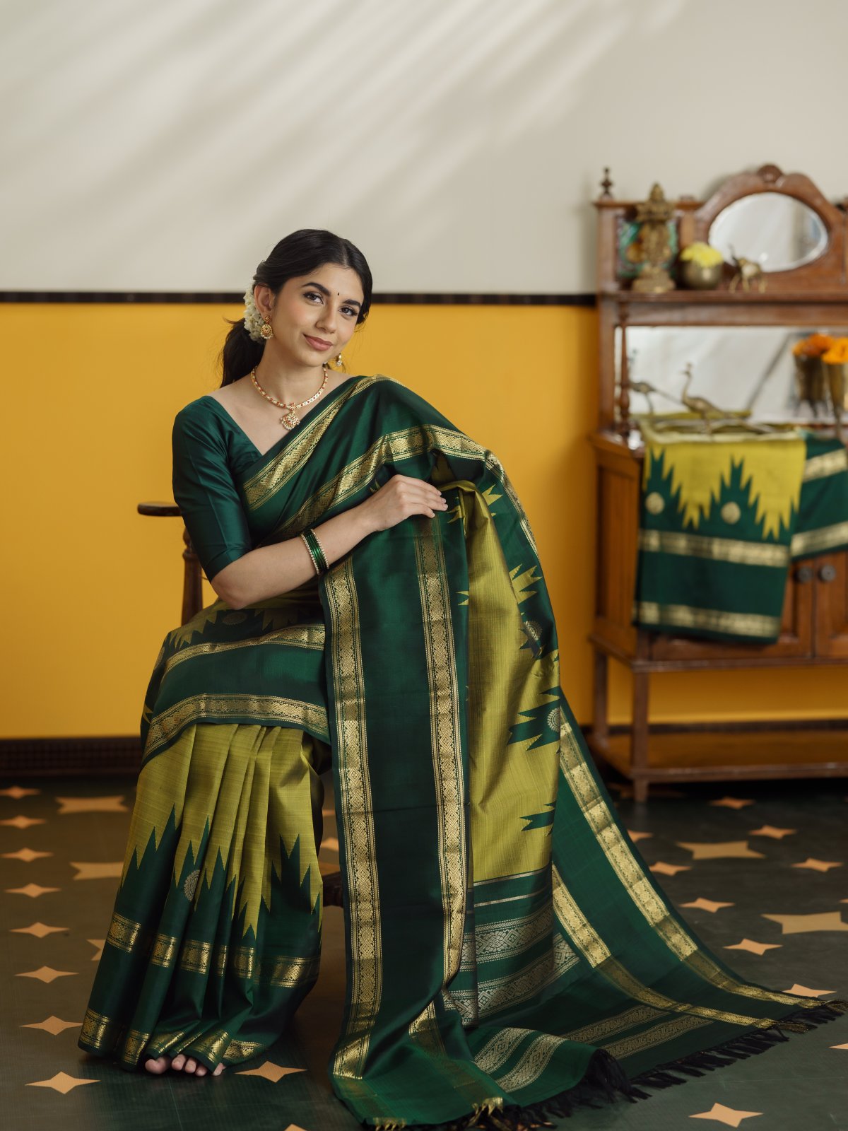 Vintage 65 - Olive Yellow Thazhampoo Temple Kanjeevaram Silk Saree With Bottle Green Border