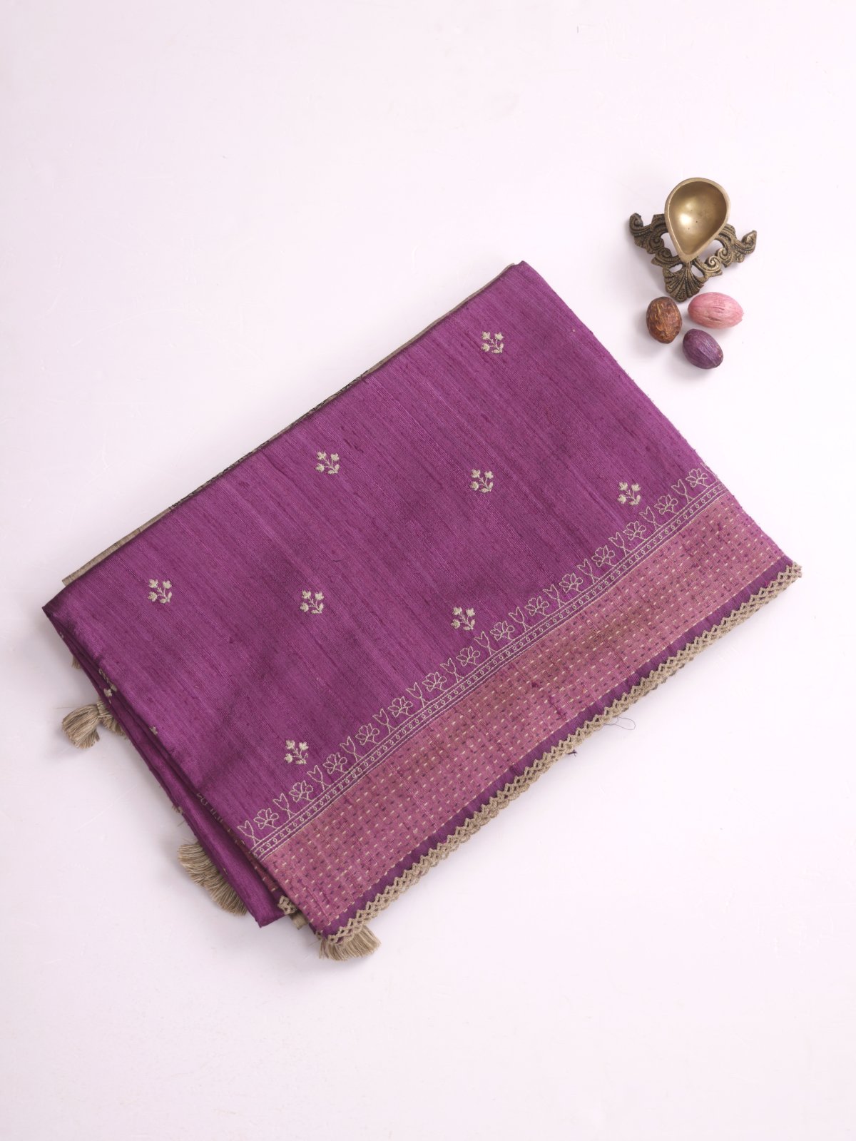 Purple Munga Raw Silk Saree With Embroidery