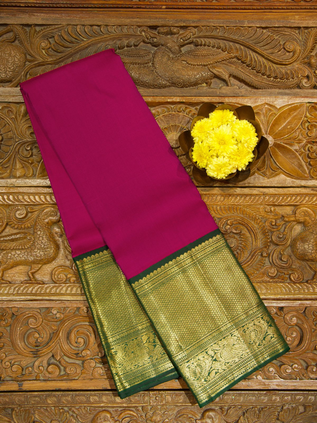 Pink Kanjeevaram Silk Saree With Dark Green Zari Border