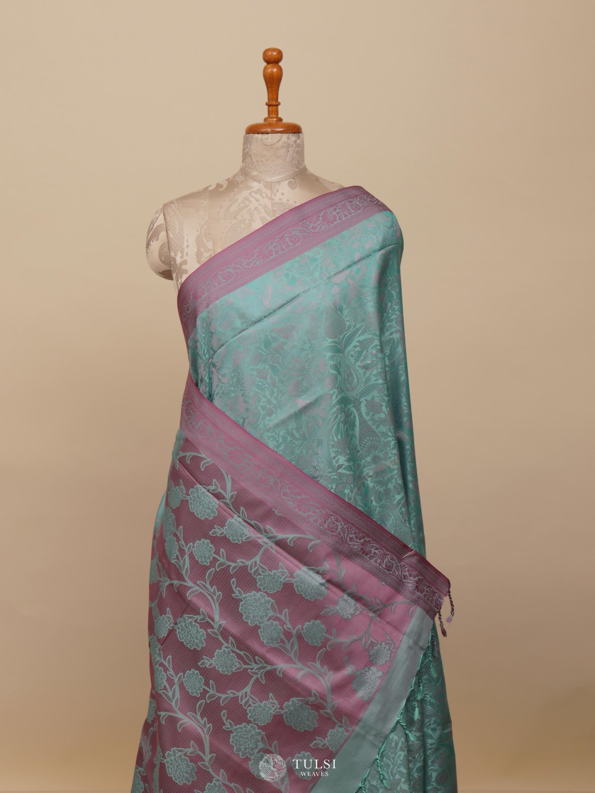 Light Sea Green Tanchoi Silk Saree