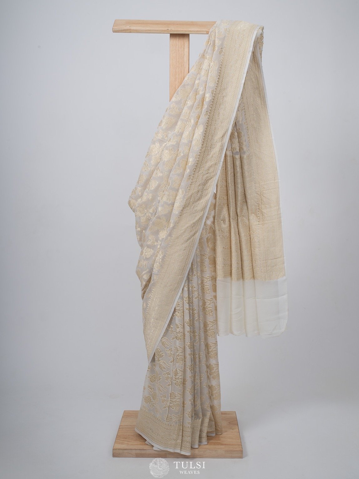 White Banarasi Georgette Silk Saree