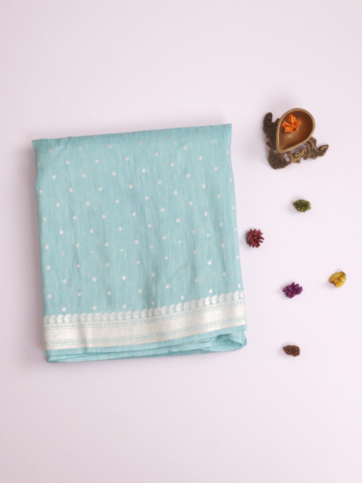 Light Blue Linen Saree With Zari Border
