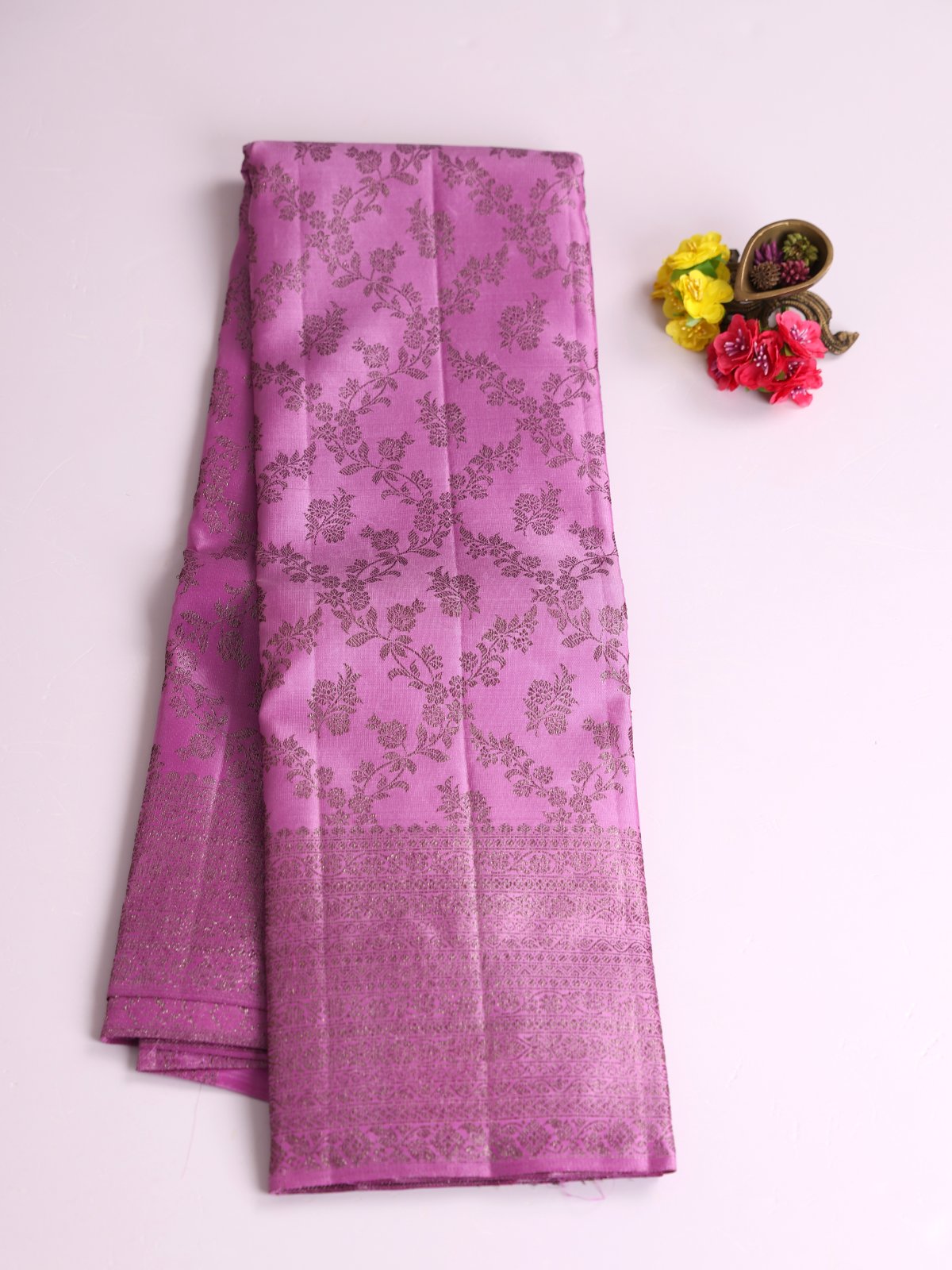 Lavender Kanjeevaram Silk Saree With Antique Zari