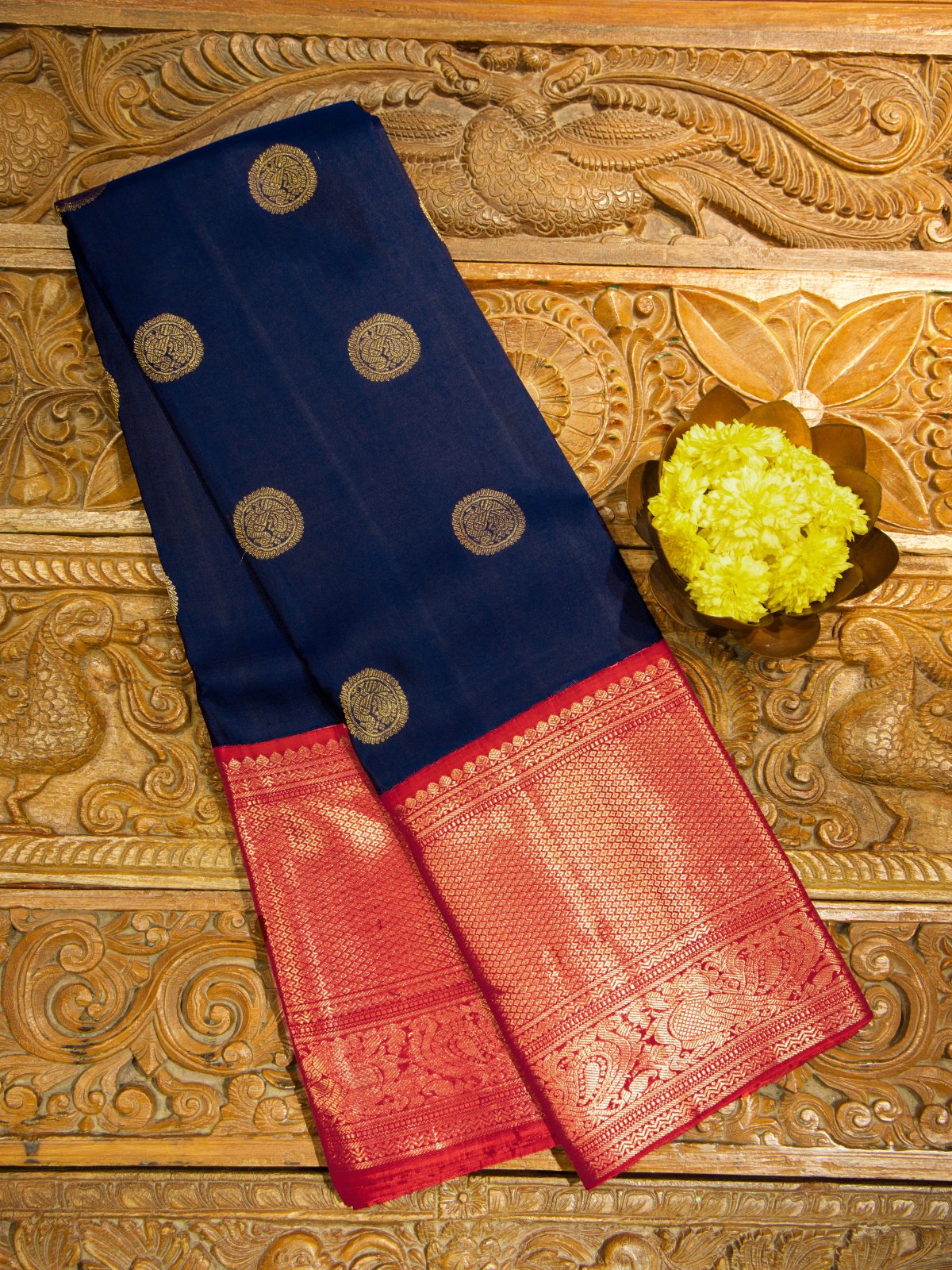 Dark Blue Kanjeevaram Silk Saree With Red Border