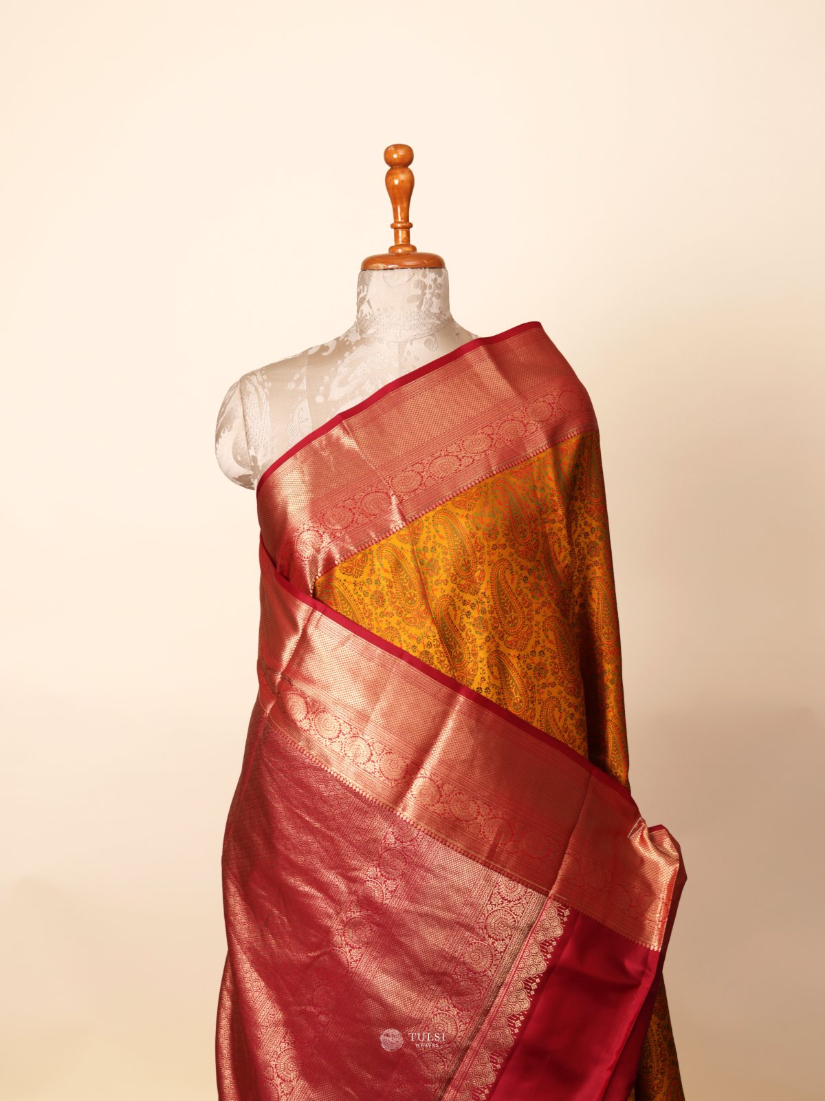 Orange Tanchoi Silk Saree