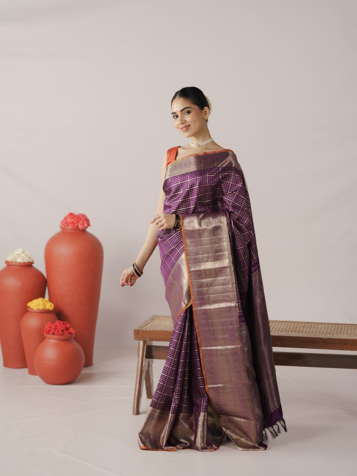 Nagapazham Kanjeevaram Saree With Zari Border