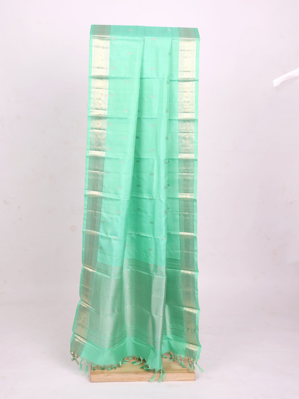 Light Greenish Turquoise Kanjeevaram Silk Dupatta 
