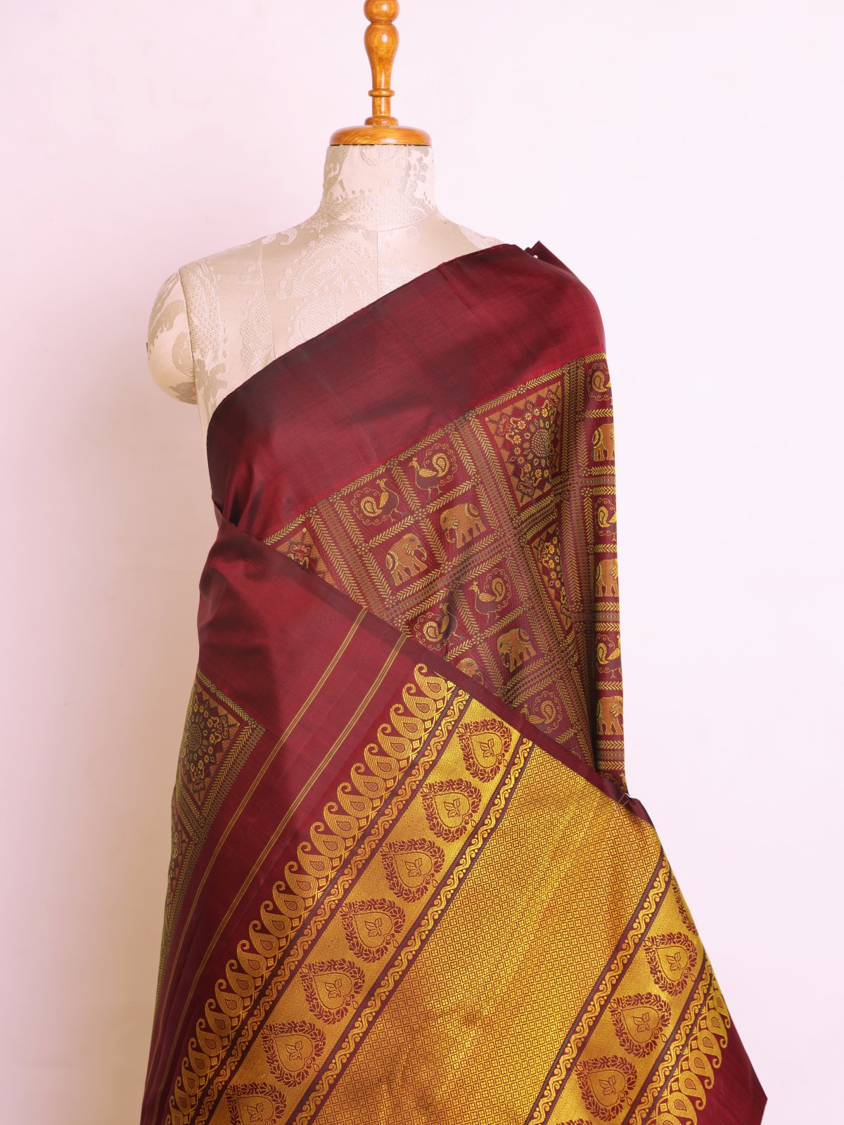 Dark Maroon Checked Threadwork Kanjeevaram Silk Saree